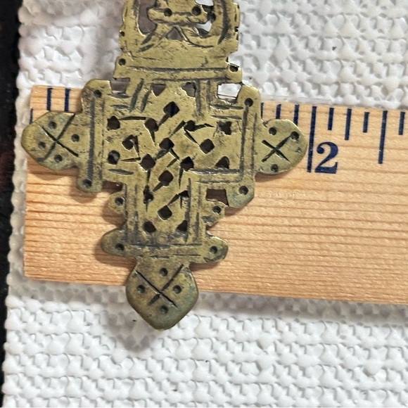 AKOLA NECKLACE HANDMADE RICE PAPER BEADS COBALT BLUE BRASS TONE MALTESE CROSS - Picture 14 of 16